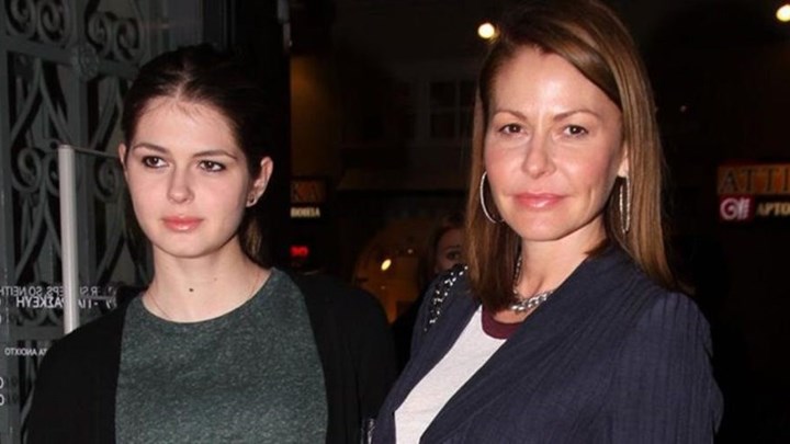 Αμαλία Κωστοπούλου: Όλη η αλήθεια για το τροχαίο στην Αμερική – Στο πλευρό της η Τζένυ Μπαλατσινού – ΒΙΝΤΕΟ