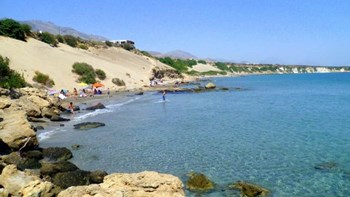 Κρήτη: Οι άγνωστες παραλίες με τεράστιους αμμόλοφους και άργιλο – ΦΩΤΟ