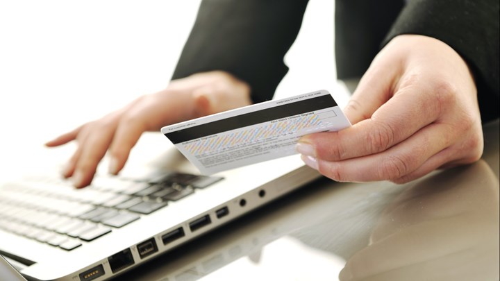 Αναστάτωση σε πελάτες της Alpha Bank: Λαμβάνουν sms με κωδικούς – Τι έχει συμβεί