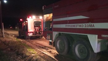 Θεσσαλονίκη: Επιχείρηση απεγκλωβισμού τεσσάρων ατόμων από χείμαρρο