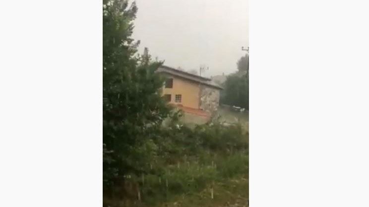 Χαλάζι στην Καβάλα – ΒΙΝΤΕΟ αναγνώστη