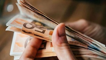 Επίδομα 800 ευρώ: Σήμερα η πληρωμή σε 7.835 δικαιούχους – Ποιους αφορά