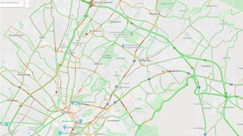 Κίνηση: Αυξημένη σε πολλούς δρόμους της Αθήνας – Πού εντοπίζονται τα μεγαλύτερα προβλήματα