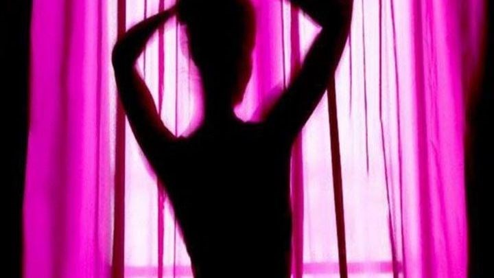 Δημοσίευσε “ροζ” βίντεο με τη σύντροφό του για να την εκδικηθεί και το πλήρωσε ακριβά