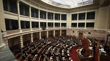 Νομοσχέδιο για διαδηλώσεις: Απορρίφθηκε η ένσταση αντισυνταγματικότητας που κατέθεσαν ΣΥΡΙΖΑ και ΜέΡΑ25