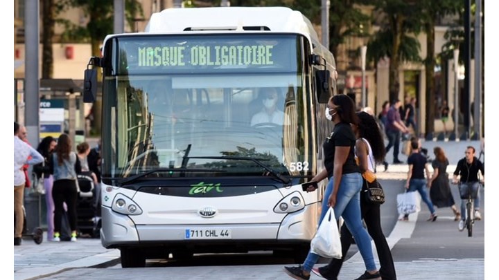 Γαλλία: Κατηγορίες για απόπειρα ανθρωποκτονίας σε δύο άνδρες που ξυλοκόπησαν οδηγό λεωφορείου