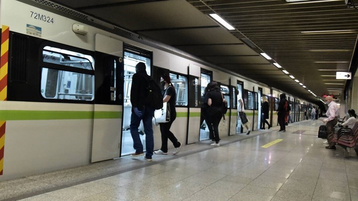 Μετρό: Κλείνουν το απόγευμα οι σταθμοί «Σύνταγμα» και «Πανεπιστήμιο»