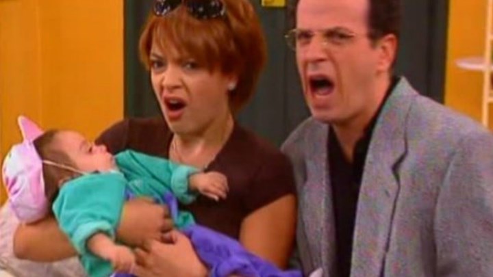 Χαμός για το “Χρυσάνθεμο” – “Η δική μου κόρη έπαιξε στο Κωνσταντίνου και Ελένης” – ΒΙΝΤΕΟ