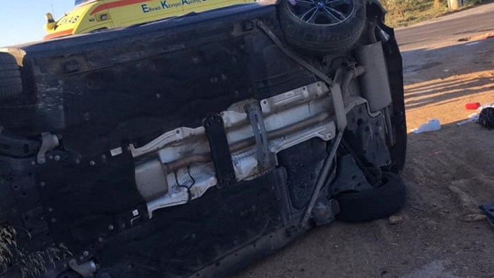 Σπάτα: Σοβαρό τροχαίο με τέσσερις τραυματίες – Ανάμεσά τους ένα παιδί – ΦΩΤΟ