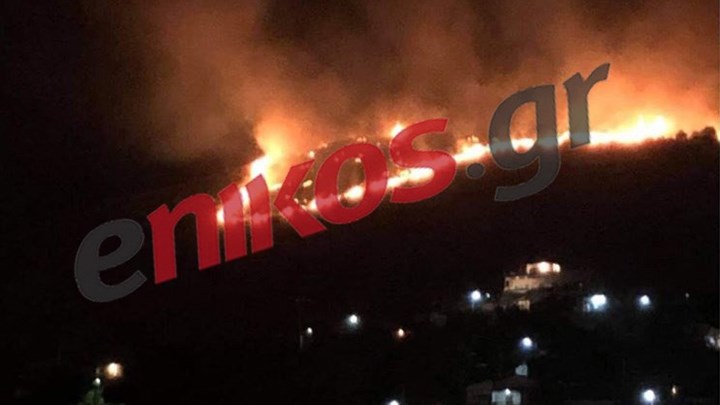 Φωτιά στο Πέραμα: Περιορίστηκαν οι εστίες – Μια σύλληψη για εμπρησμό από αμέλεια – ΦΩΤΟ – ΒΙΝΤΕΟ