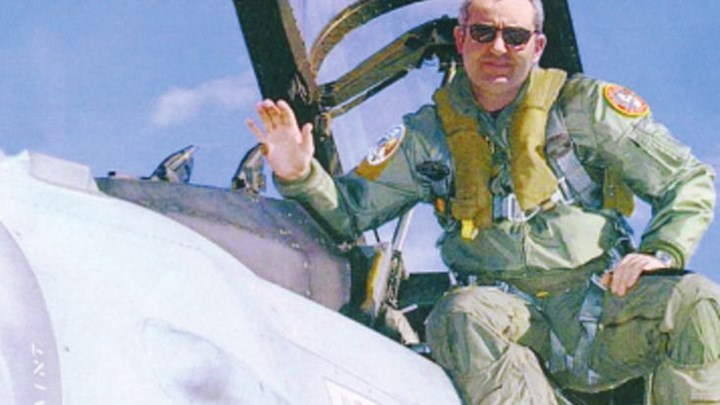 “Μαϊμού” γιατρός: Ιπτάμενος και… απατεώνας – Νέες συγκλονιστικές μαρτυρίες για τη δράση του