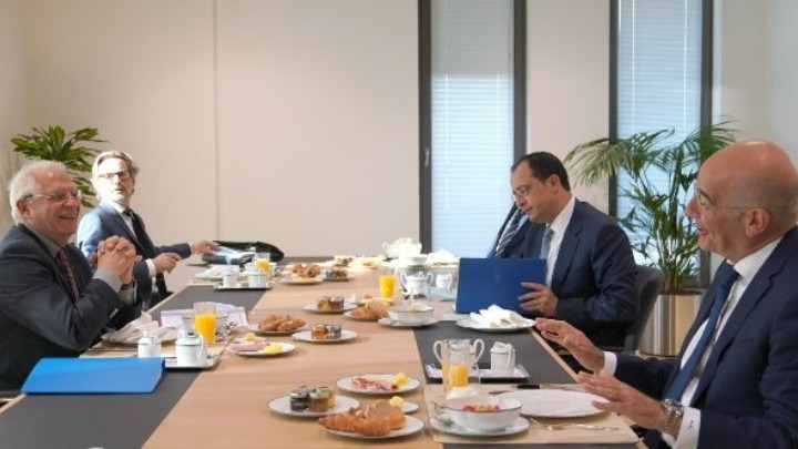 Δένδιας: Υπήρξε ισχυρή καταδίκη της μετατροπής της Αγίας Σοφίας σε τζαμί