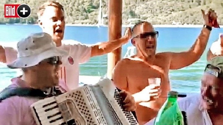 Σάλος με τον Νόιερ: Τραγουδά φασιστικό τραγούδι στα κροατικά – ΒΙΝΤΕΟ