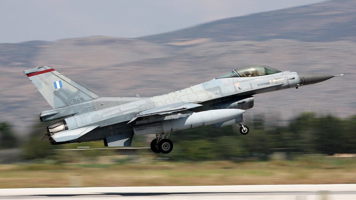 «Απογειώνεται» το πρόγραμμα αναβάθμισης των F-16 σε Viper
