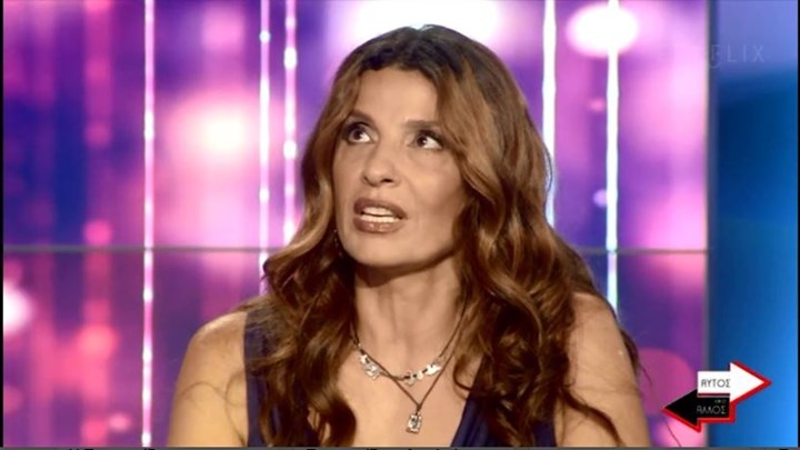 “Λύγισε” η Πόπη Τσαπανίδου: Αν ζούσε ο μπαμπάς τους θα ήθελα να πει ‘καλά τα κατάφερες’ – ΒΙΝΤΕΟ