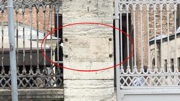 Αγία Σοφία: “Ξήλωσαν” τις πινακίδες του μουσείου – Να κάνει κήρυγμα σχεδιάζει ο Ερντογάν – ΒΙΝΤΕΟ