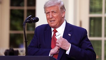 ΗΠΑ: Κορυφαίοι επιστήμονες ζητούν από τον Τραμπ να μην ξαναρχίσει τις πυρηνικές δοκιμές