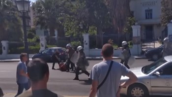 Ξέσπασε ο πατέρας του Βασίλη Μάγγου: Στη χώρα μας δεν λειτουργούν οι δημοκρατικοί θεσμοί