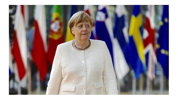 Σύνοδος Κορυφής – Μέρκελ: Περιμένω πολύ δύσκολες διαπραγματεύσεις