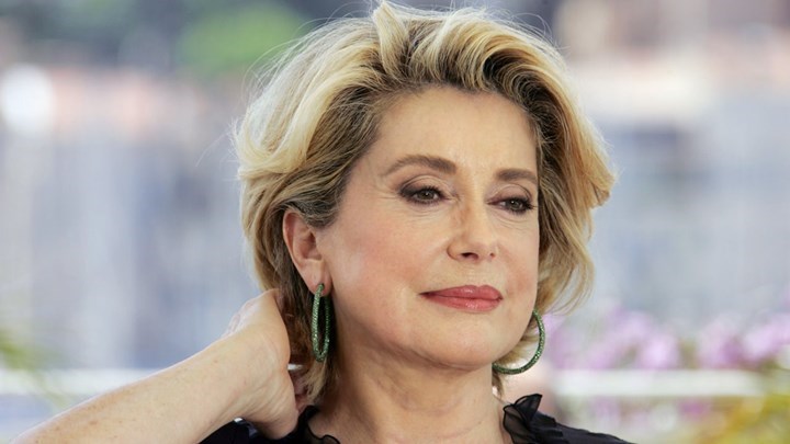 Κατρίν Ντενέβ: Συνελήφθη ο εγγονός της σε αστυνομική επιχείρηση κατά της Ιταλικής Μαφίας – ΦΩΤΟ