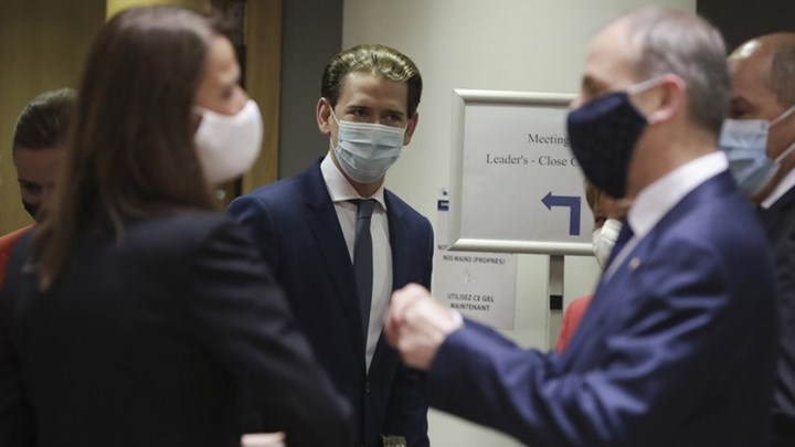 Σύνοδος Κορυφής: Ο καγκελάριος της Αυστρίας απορρίπτει την πρόταση της Κομισιόν