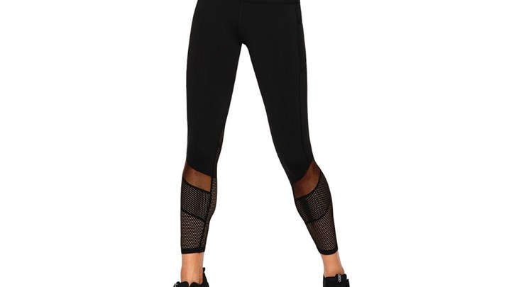 Διαφήμιζαν κολάν κατά του κορονοϊού – Πρόστιμο σε γνωστή εταιρεία αθλητικών ρούχων