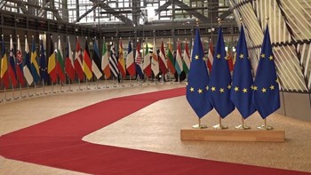 Σύνοδος Κορυφής: Νέος γύρος διαπραγματεύσεων για το Ταμείο Ανάκαμψης – Αναμένονται νέες προτάσεις