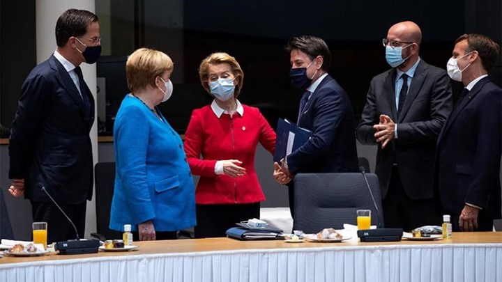 Παράταση στη Σύνοδο Κορυφής: Καμία συμφωνία – Συνεχίζεται σήμερα το “θρίλερ” στις Βρυξέλλες