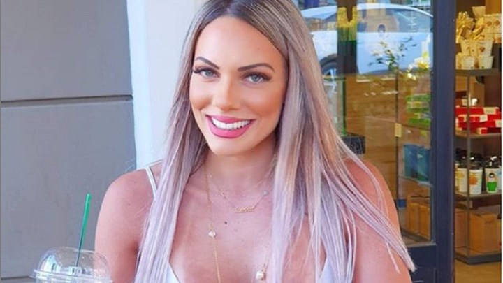 Ιωάννα Μαλέσκου: Το μήνυμά της μόλις “έσβησαν τα φώτα” στο Κρήτη TV – ΦΩΤΟ