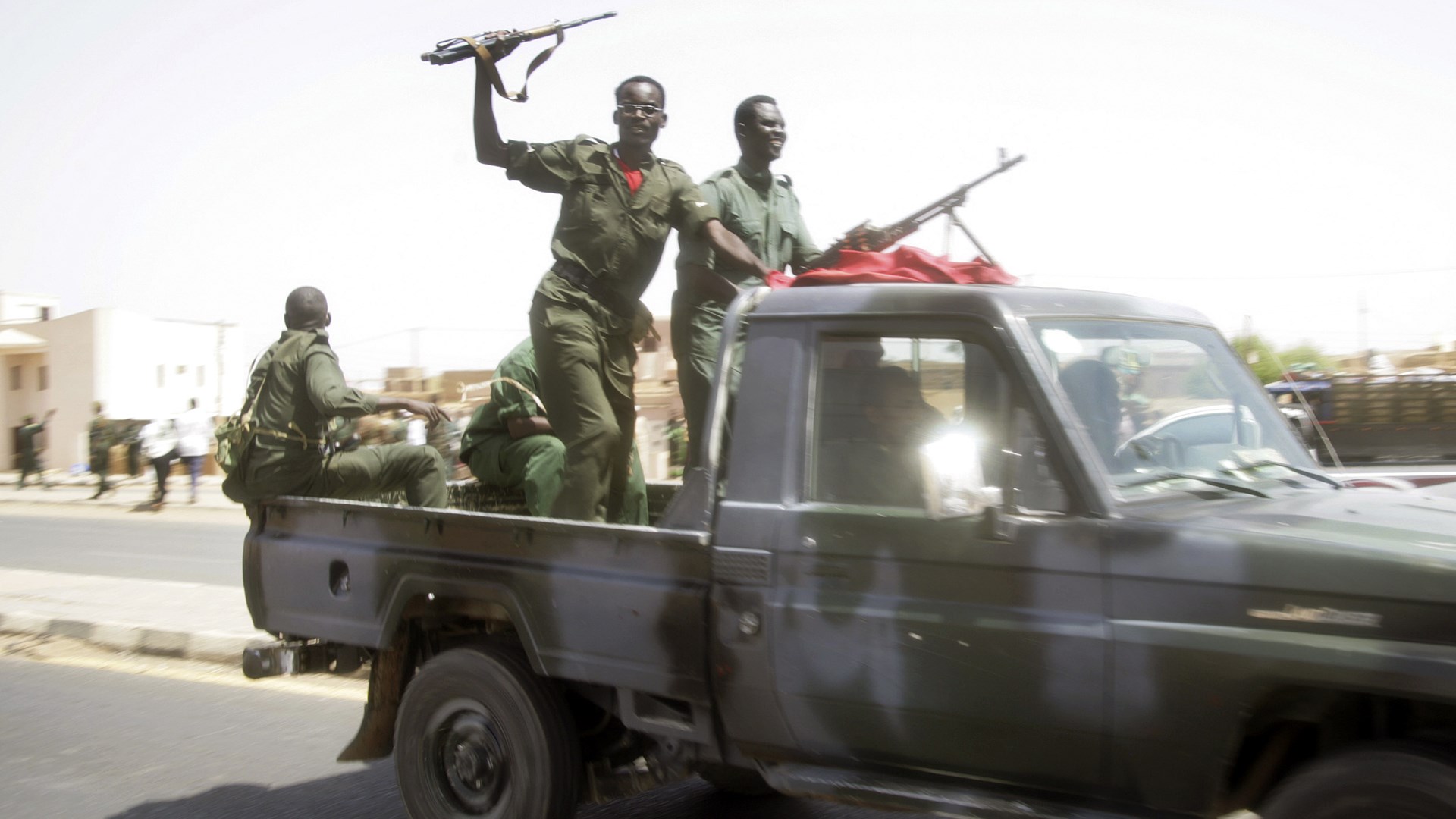 Σουδάν: Συνελήφθησαν 160 «μισθοφόροι» που ετοιμάζονταν να περάσουν στη Λιβύη