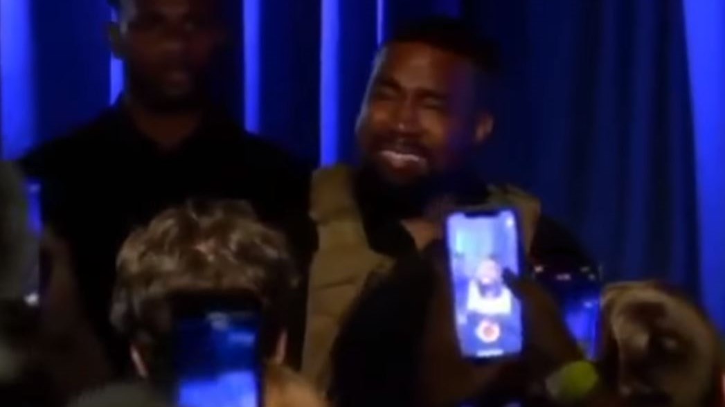 Kanye West – Πρώτη προεκλογική συγκέντρωση: Ξέσπασε σε κλάματα – Τι είπε για την Κιμ και τις αμβλώσεις