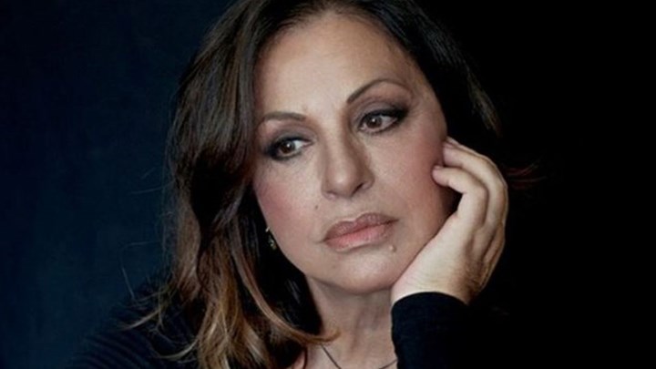 Η επιβεβαίωση του enikos.gr – Η Αλεξίου «χτυπά» στο «Μικρό Παλλάς»,με ξεχωριστή «Μεταμφίεση»