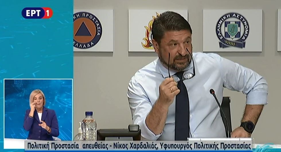 Κορονοϊός: Ο Χαρδαλιάς βγάζει “κόκκινη κάρτα” στα πανηγύρια – ΒΙΝΤΕΟ