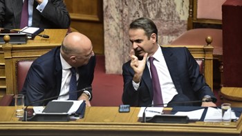 Τουρκική Navtex: Επαφές Μητσοτάκη με Δένδια, Παναγιωτόπουλο και Aρχηγό ΓΕΕΘΑ