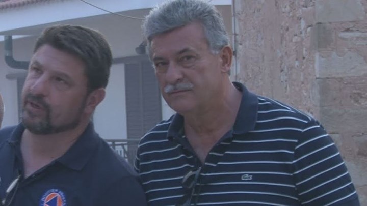 Δήμαρχος Κορίνθου για τη φωτιά στις Κεχριές: Καταγγελίες για εμπρησμό – Θα δούμε τις κάμερες του στρατοπέδου