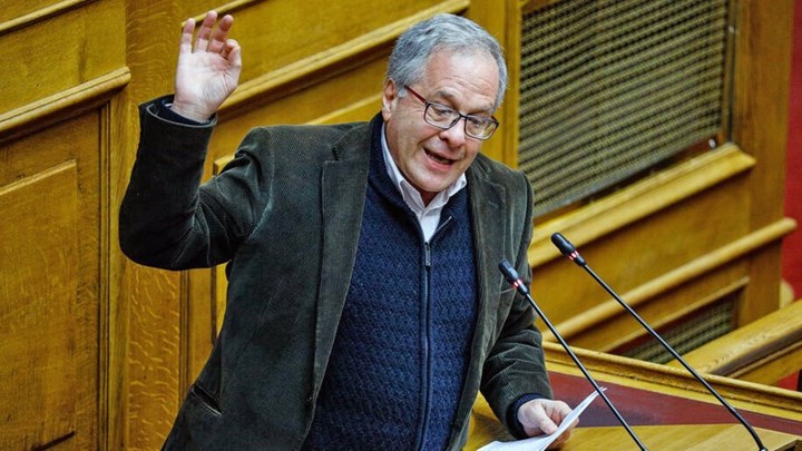 Απομακρύνεται ο βουλευτής Κώστας Μάρκου από το Κεντρικό Συμβούλιο Υγείας – Πέτσας: Χυδαία συμπεριφορά