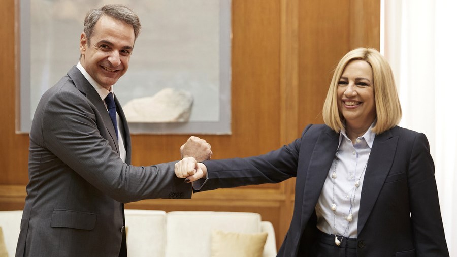 Συνάντηση Μητσοτάκη-Γεννηματά: Η συγγνώμη και το σχόλιο για τη “μία γροθιά”