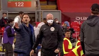 Κλοπ-Λάμπαρντ: Ο καβγάς που έγινε viral και τα “γαλλικά” του προπονητή της Τσέλσι – ΒΙΝΤΕΟ