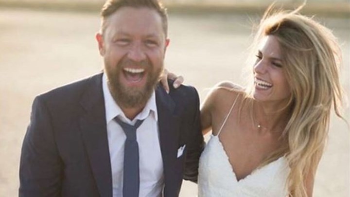 Γιάννης Βαρδής – Νατάσα Σκαφιδά: Γιατί αναβλήθηκε η βάπτιση του γιου τους