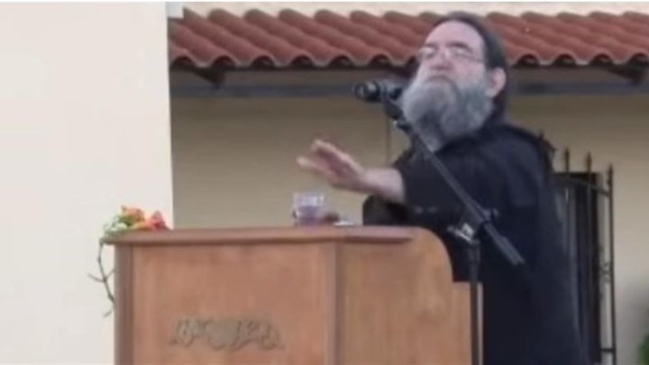 Έλληνας ιερέας: Αν δεν ήταν ο Τούρκος, η Αγία Σοφία θα είχε πέσει – ΒΙΝΤΕΟ