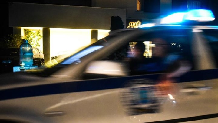 Πυροβολισμοί στη Βούλα: Σε σοβαρή κατάσταση το θύμα της επίθεσης