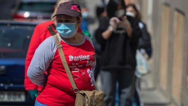 Υποχρεωτική η χρήση μάσκας σε όλους τους χώρους στη Μαδρίτη