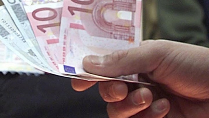 Επιστρεπτέα προκαταβολή ΙΙ: Πιστώνεται σήμερα σε 7.956 δικαιούχους