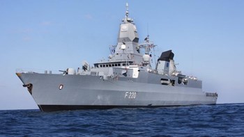 Γερμανία: Στέλνει φρεγάτα στη Μεσόγειο για τον έλεγχο του εμπάργκο όπλων στη Λιβύη