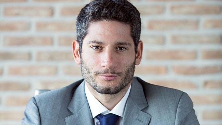 Βύρων Βασιλειάδης: Ποιος είναι ο σύζυγος της Εριέττας Κούρκουλου – Τα δύσκολα παιδικά χρόνια