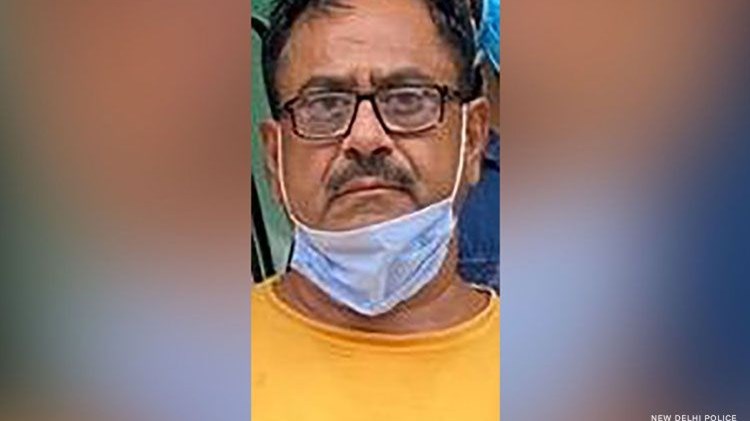 Ινδία: Κατά συρροή δολοφόνος κατηγορείται για 50 ανθρωποκτονίες – Έριχνε τα πτώματα σε κροκόδειλους