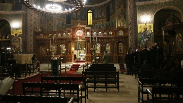 Κορονοϊός: Παρατείνονται έως τις 31 Αυγούστου τα μέτρα για τις εκκλησίες