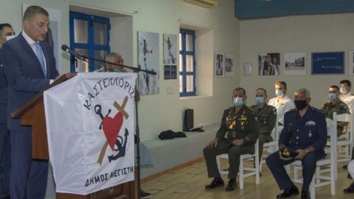 Επίτιμος δημότης Καστελλόριζου o Αλκιβιάδης Στεφανής για την πολύχρονη προσφορά του στο νησί