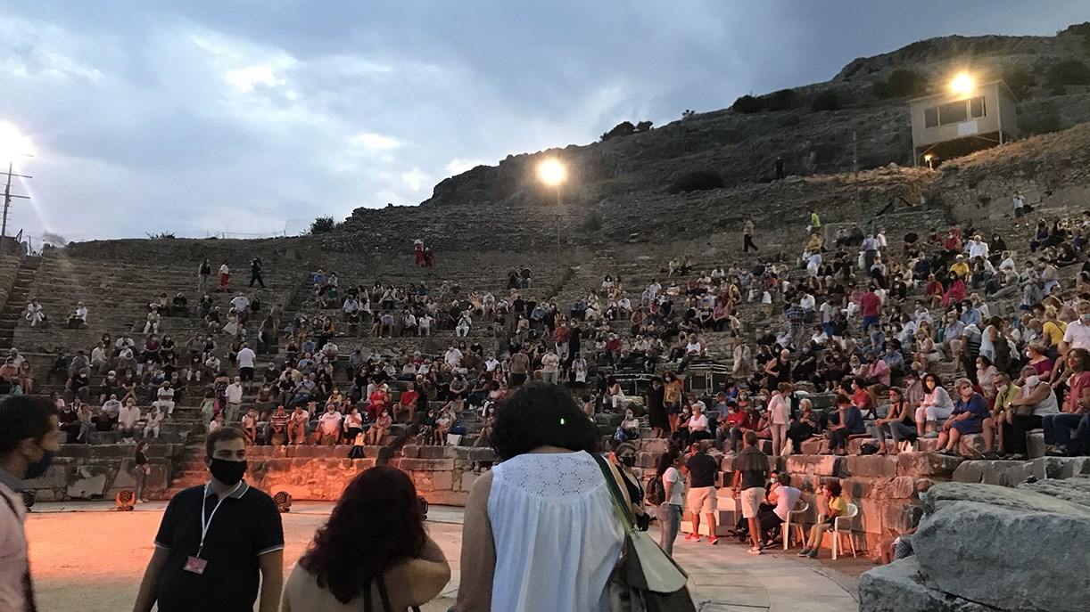 Σταύρος Ξαρχάκος: Με μάσκες και αποστάσεις οι θεατές στη συναυλία στους Φιλίππους -ΦΩΤΟ