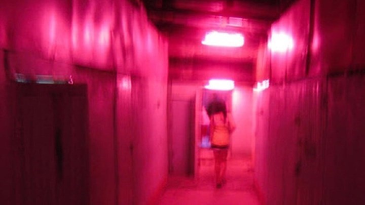 Κορονοϊός: Θετική ιερόδουλη σε νησί – Δύσκολη η ιχνηλάτηση από τον ΕΟΔΥ – ΒΙΝΤΕΟ